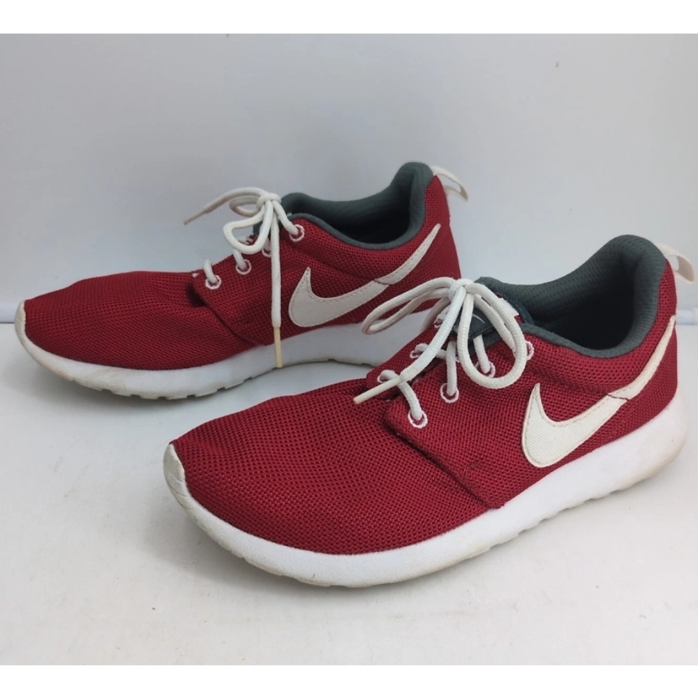 2014 Nike Roshe 1 Sneaker Youth 5.5Y Red Running Shoes 599728-603